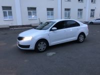 прокат автомобиля Шкода Рапид