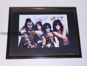 Автографы: Kiss. Пол Стэнли, Джин Симмонс, Эрик Сингер, Томми Тайер