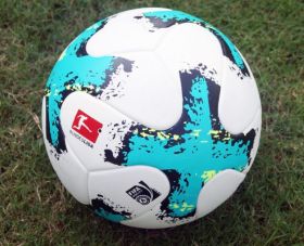 Мяч футбольный Torfabrik Bundesliga 17/18 Реплика