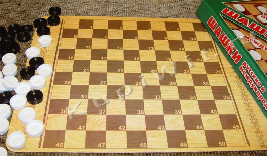 Шашки на доске в 100 клеток