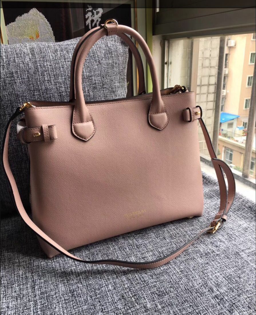 Сумка Burberry Bunner 34 cm