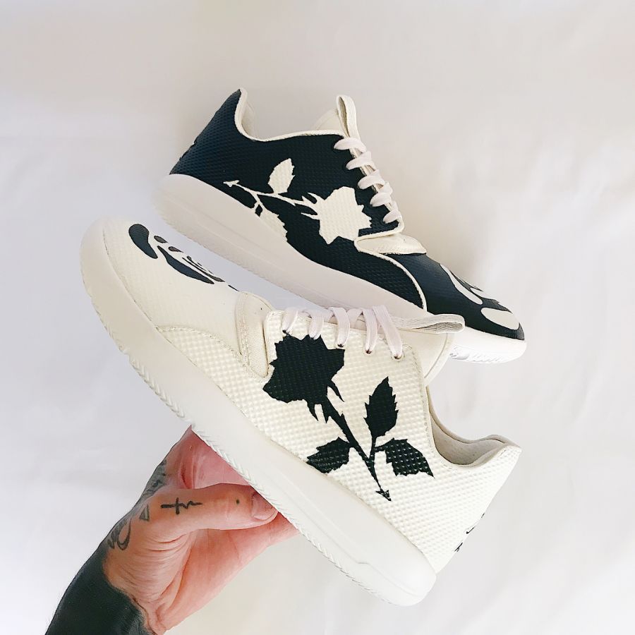 Custom Jordan Eclipse “Yin Yang”