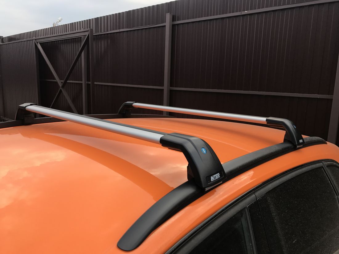 Багажник INTER AEROSTAR на интегр. рейлинги, сереб. уточните наличие размера!