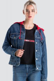 Levi's