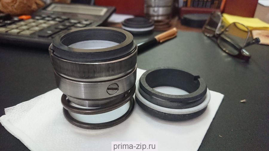 Торцевое уплотнение УТ1Ф.048К