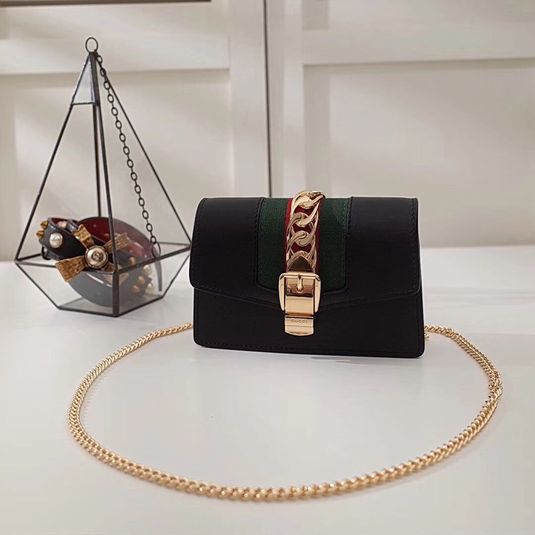 Guc*i Sylvie mini chain bag