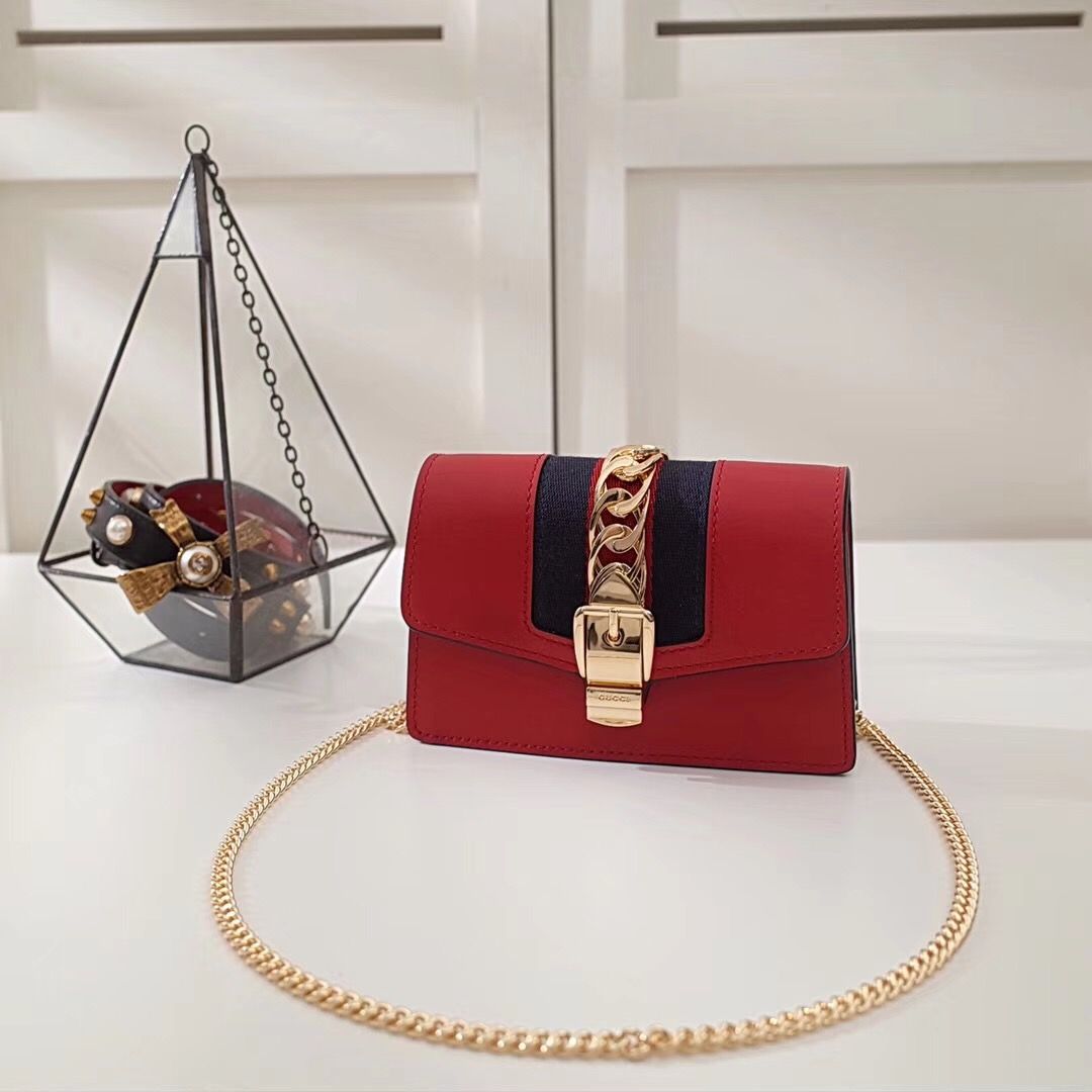 Guc*i Sylvie mini chain bag