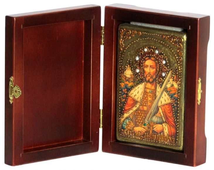 Инкрустированная настольная икона Святой благоверный князь Александр Невский (10*15 см, Россия) на натуральном мореном дубе, в подарочной коробке