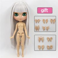 КУКЛА BLYTHE БЛАЙЗ (TBL) TAN SKIN, ТЕЛО ШАРНИРНОЕ, ВОЛОСЫ ПЕПЕЛЬНЫЕ С ЧЕЛКОЙ купить