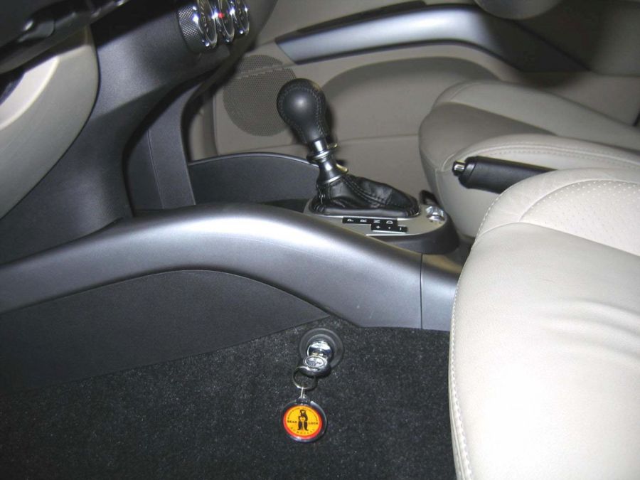 Блокиратор КПП (ВАРИАТОР) PEUGEOT 4007 PL1123W Bear Lock