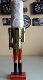 Щелкунчик 60 см IR-18 в золотом камзоле