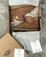 UGG Mini Bailey Button Chestnut ll