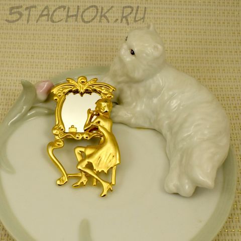Брошь "Дама у зеркала" цвет золота (США)