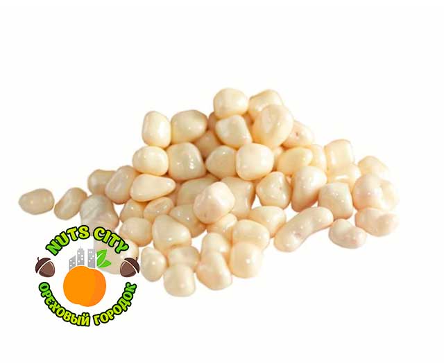 Ананас в белом шоколаде