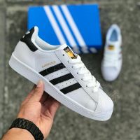 adidas Originals Superstar white