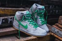 NIKE SB DUNK HIGH "GRAY BOX" METALLIC SILVER