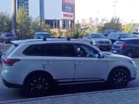 Багажник на крышу Mitsubishi Outlander 3, Turtle Air 2, аэродинамические дуги на интегрированные рейлинги (серебристый цвет)