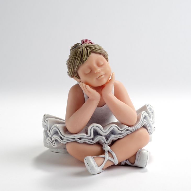 Коллекционная статуэтка из испанской коллекции -  706436 "Мечты балерины"