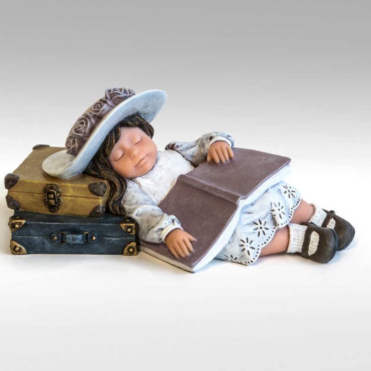 Коллекционная статуэтка из испанской коллекции -  706443 "Мечты о путешествии"