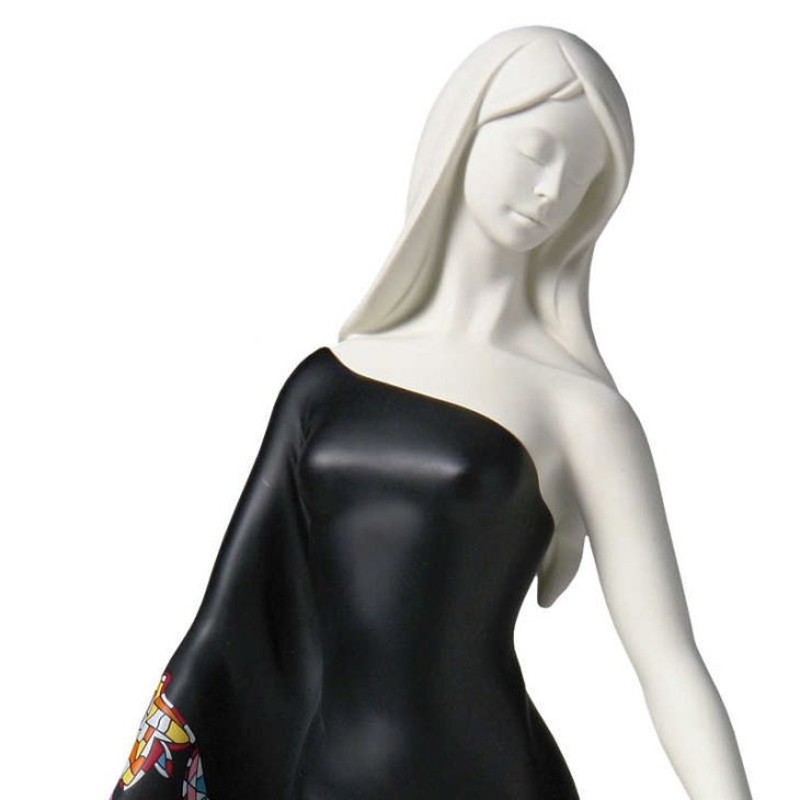 Коллекционная статуэтка из испанской коллекции -  765069 Elegancia (Элегантность)