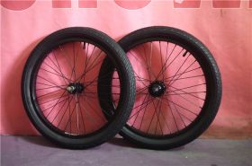 Колесо заднее  EASTERN BIKE с покрышкой 20″ ВМХ черный обод ось 14 мм 36 спиц