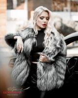 Шуба автоледи из лисы 52 размер авторская