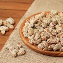 Кешью в кунжуте с медом