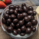 Клубника в темном шоколаде