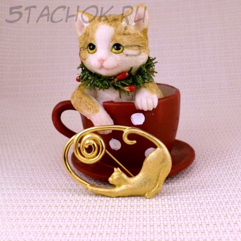 Брошь "Кошечка и ленточка" цвет золота (JJ США)