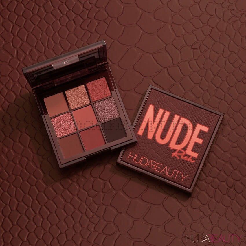 Новые палетки Obsessions на 9 оттенков от Huda Beauty Nude Dark