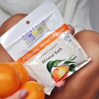 Aura Cacia Минеральное средство для ванны с ароматом Сладкого Апельсина Relaxing Sweet Orange