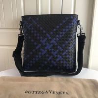 Сумка мессенджер Bottega Veneta