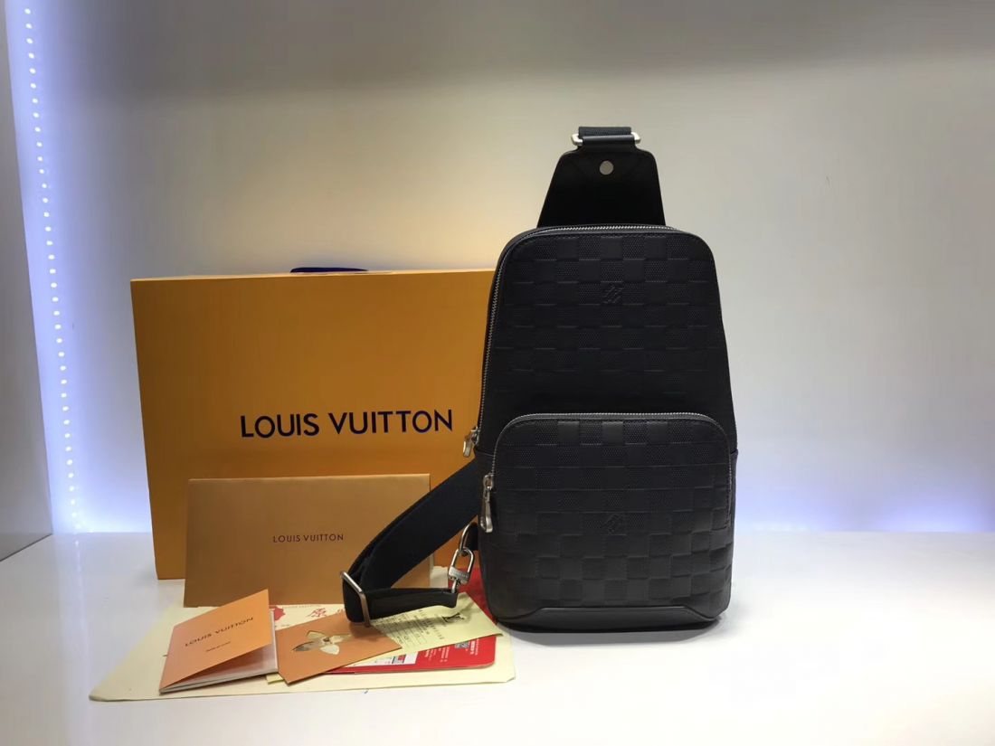 Louis Vuitton Avenue Sling Bag