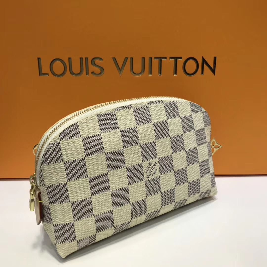 Косметичка Louis Vuitton