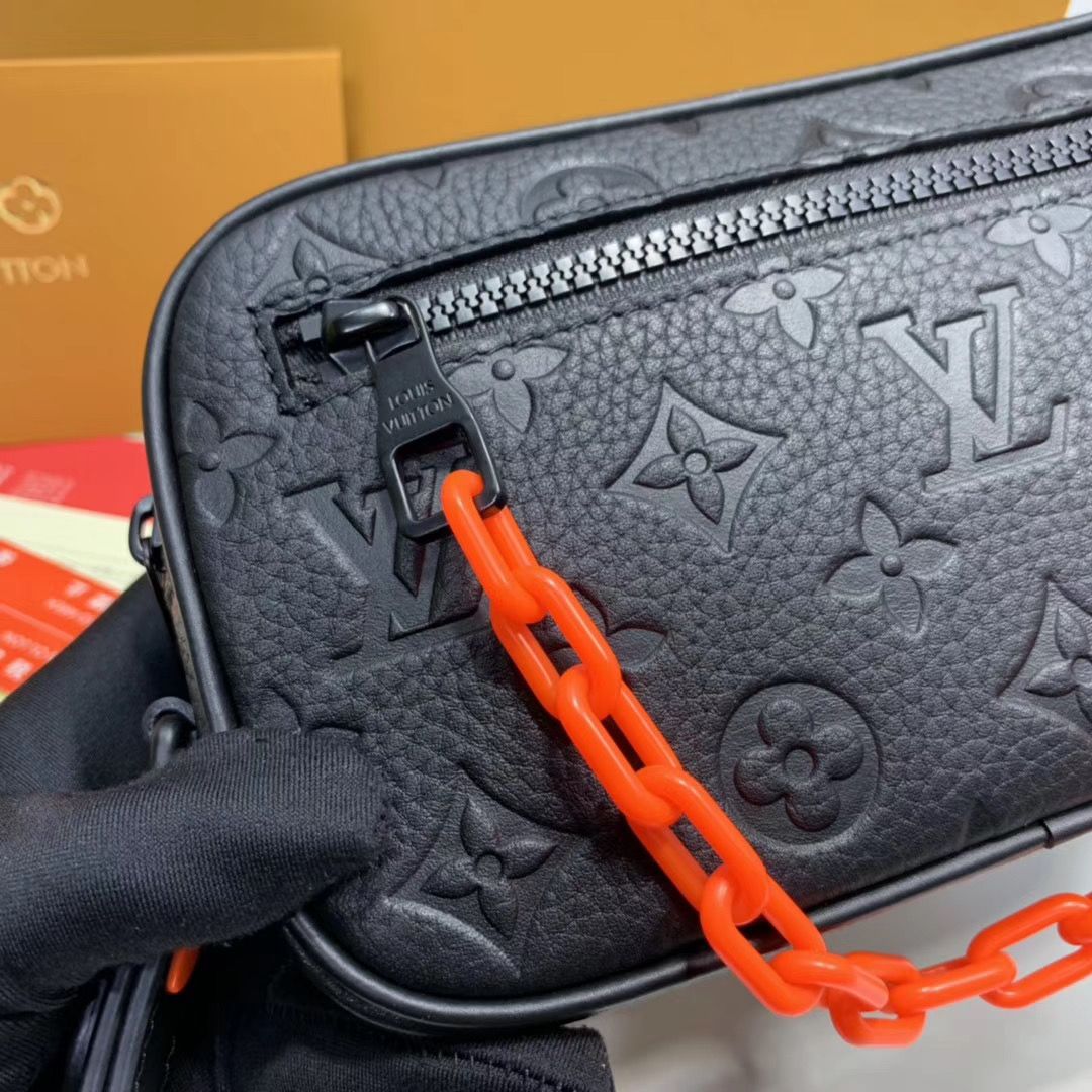 Сумка клатч Louis Vuitton