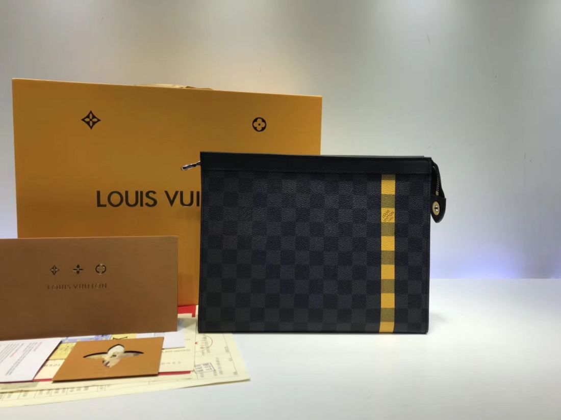 Папка Louis Vuitton Pochette Voyy