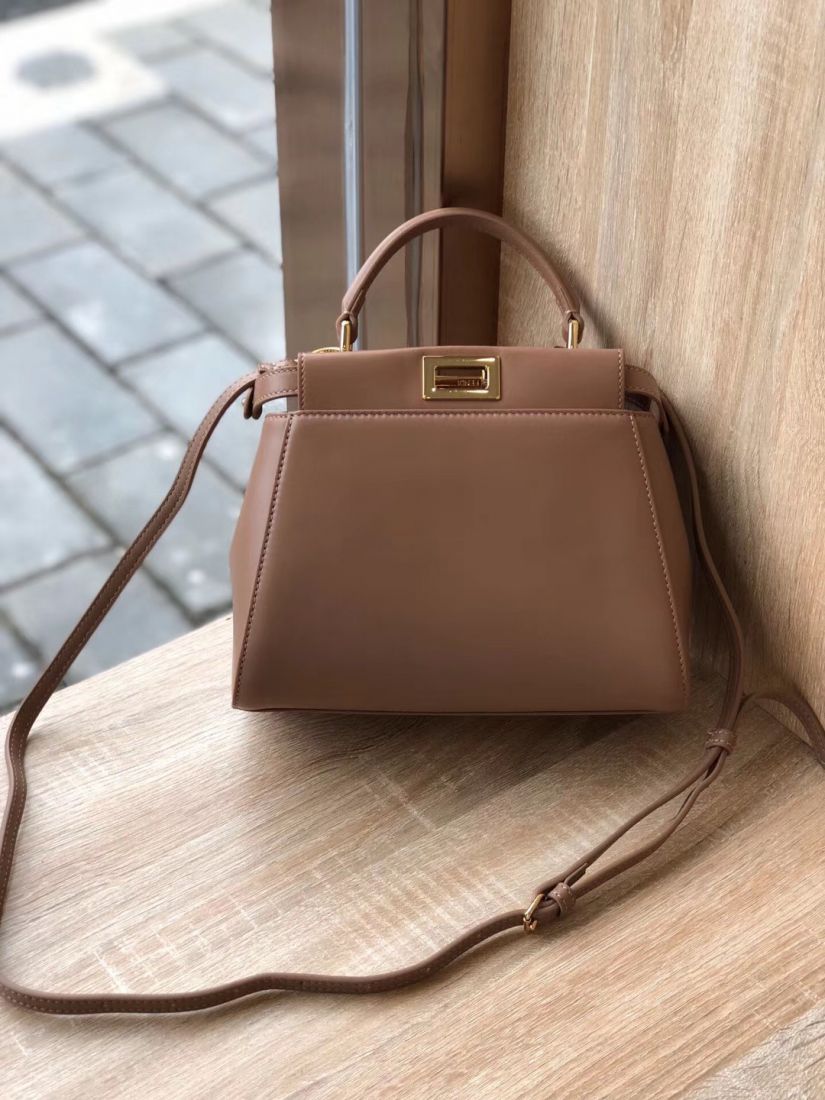 Fendi Peek-a-boo Mini 23 cm