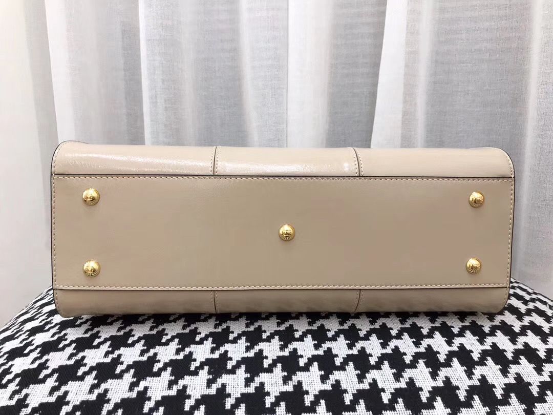 Сумка FENDI Peek-a-boo 33 cm