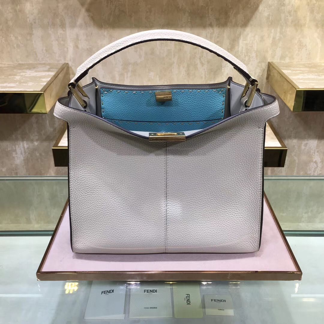 FENDI LOGO PEEK-A-BOO 30 cm