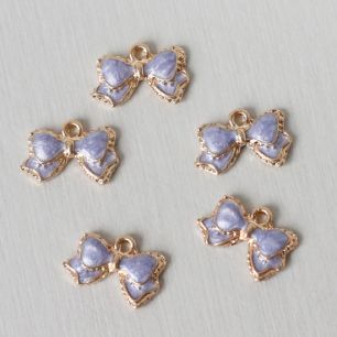 Кукольный аксессуар Подвеска бантик сиреневый