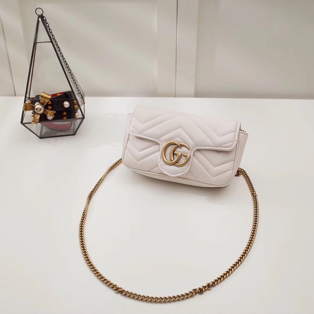 Gucci Marmont GG super mini