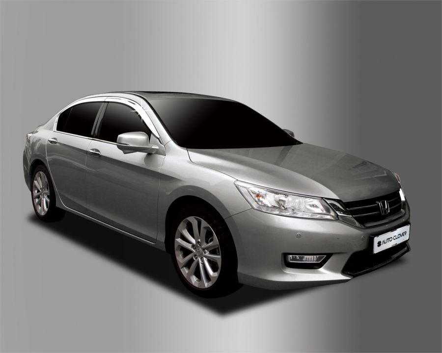 Дефлекторы окон хромированные к-т 4 шт. HONDA Accord 2012- C531 Auto Clover