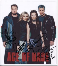 Автографы: Ace of Base. Юнас Берггрен, Ульф Экберг, Линн Берггрен, Йенни Берггрен