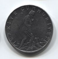 2,5 лиры 1976 года Турция