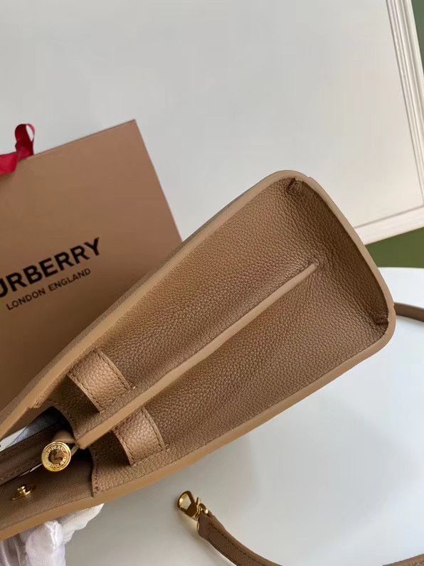 Сумка Burberry