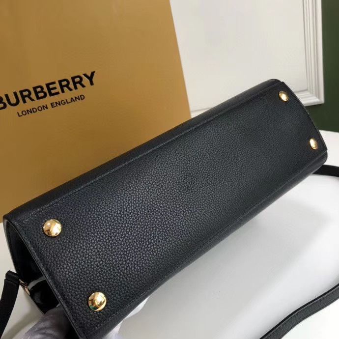 Сумка Burberry