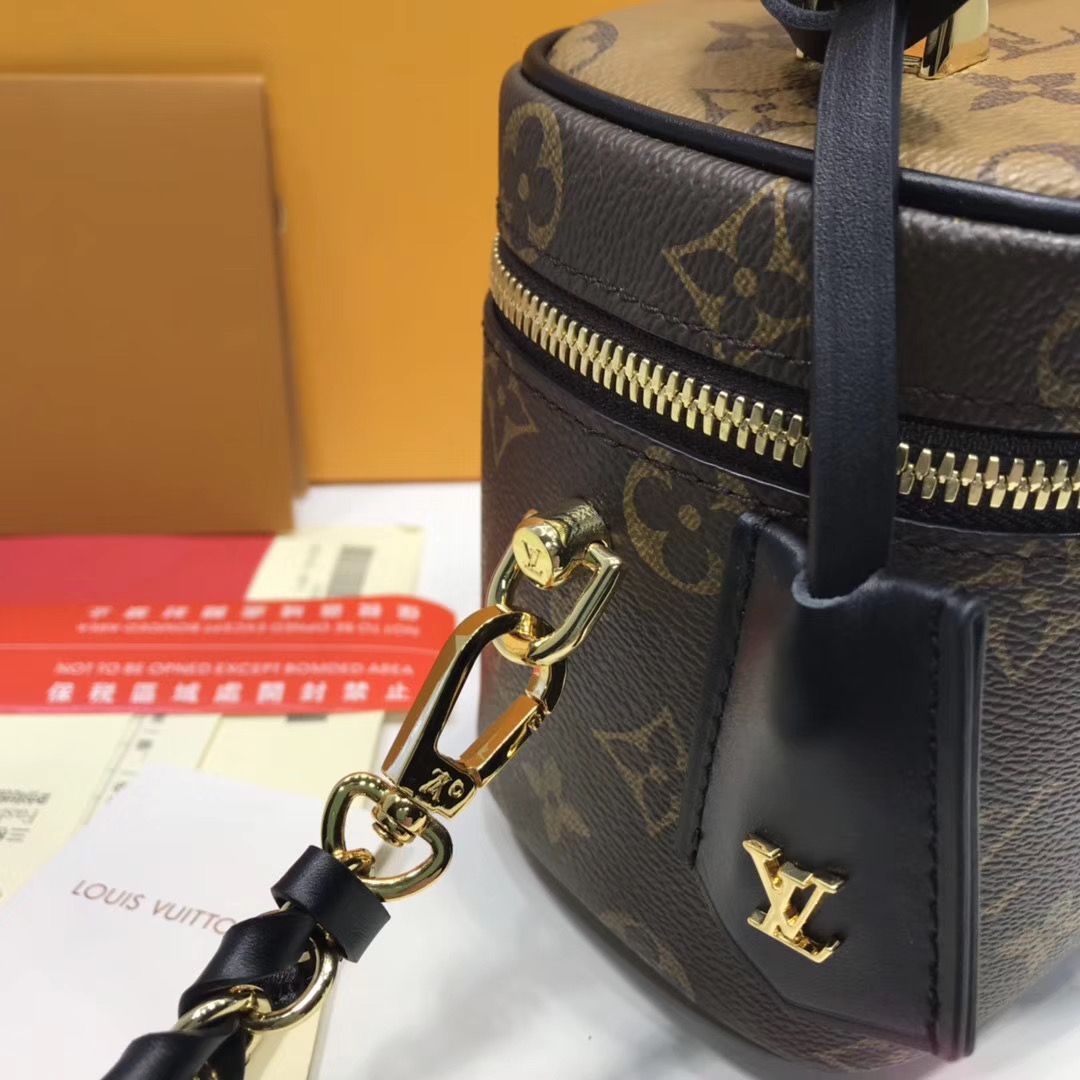 Саквояж Louis Vuitton