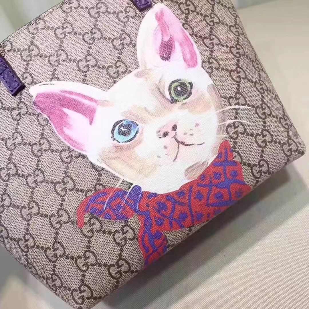 Gucci 21 x 20 x 10 cm