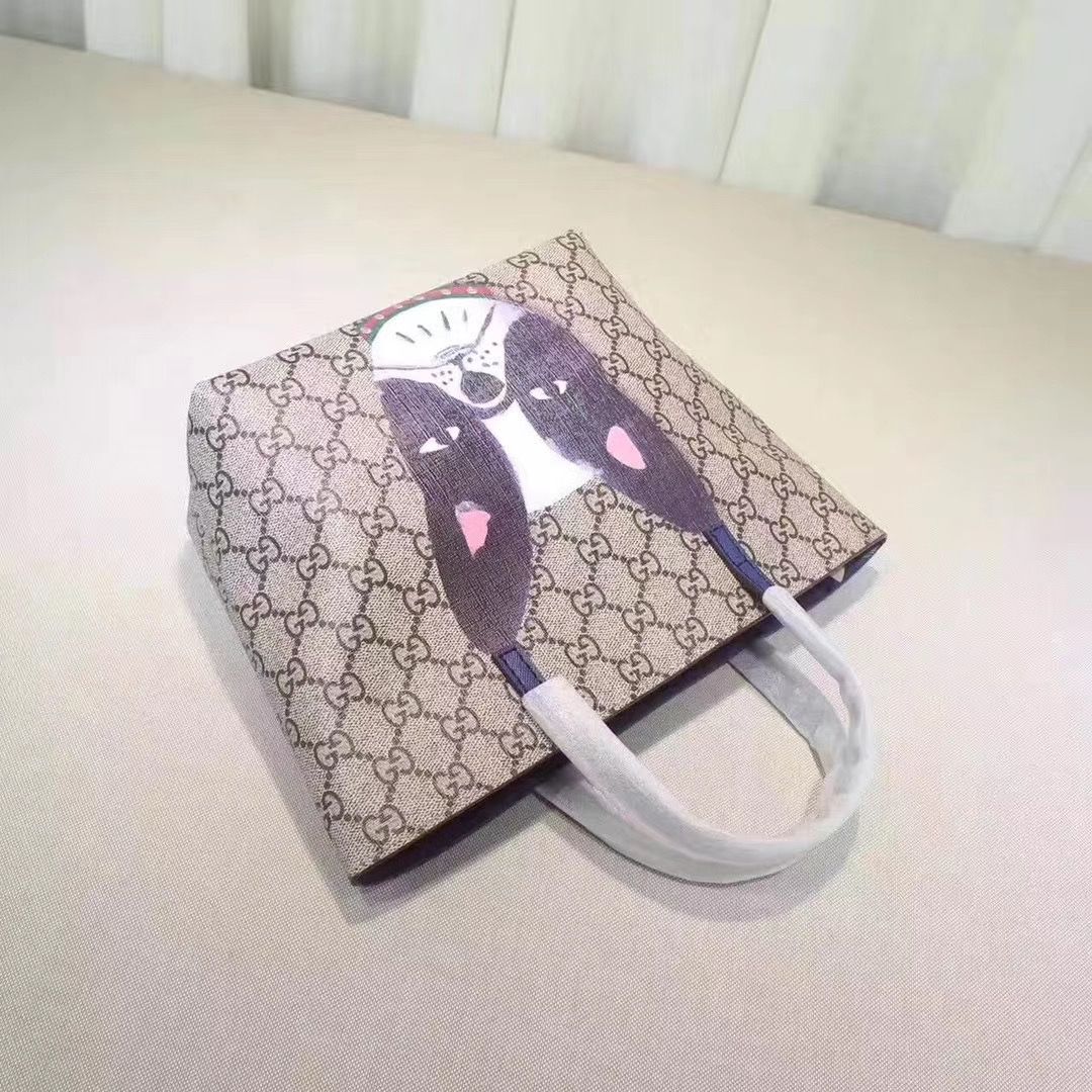 Gucci 21 x 20 x 10 cm