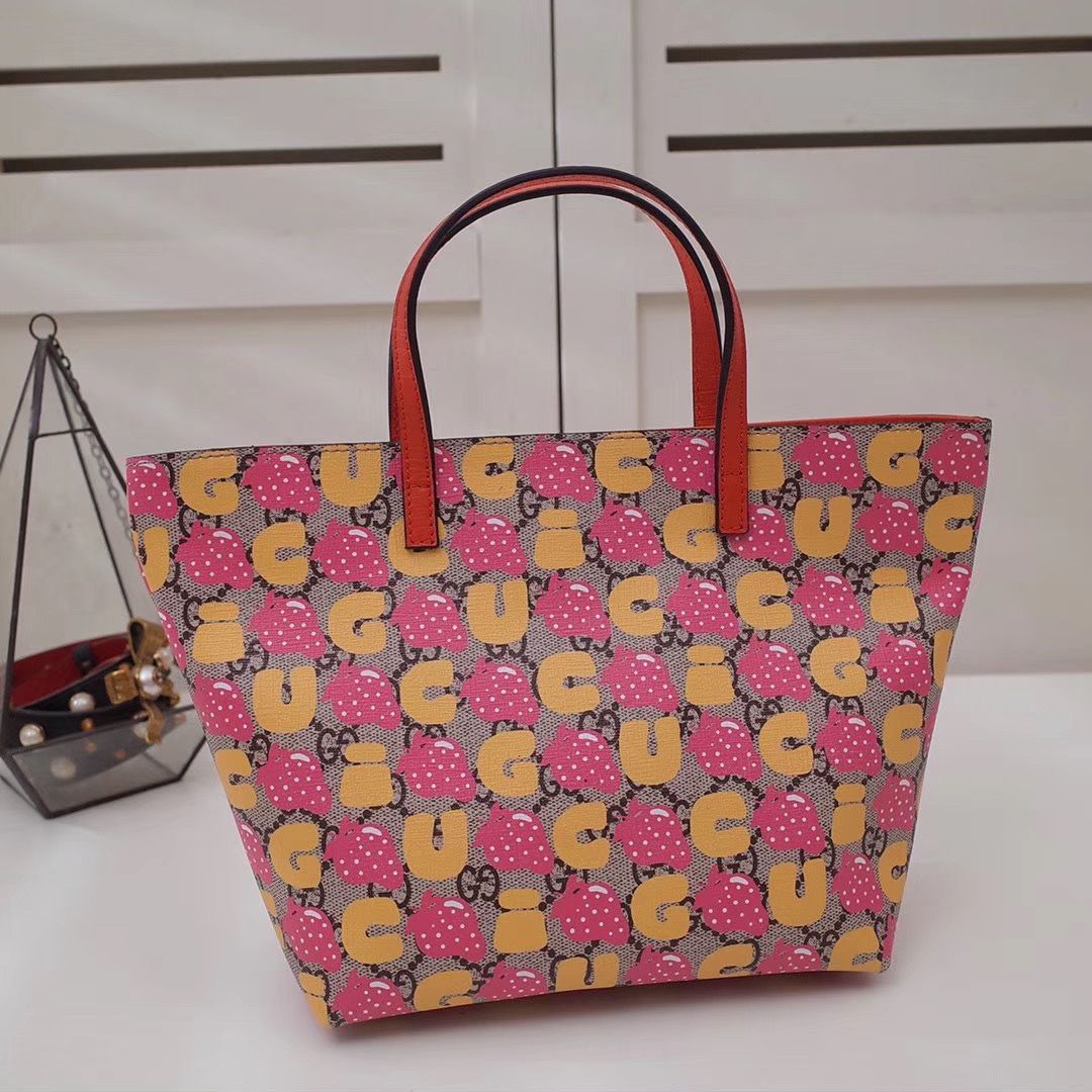 Gucci 21 x 20 x 10 cm